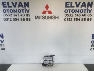 MİTSUBİSHİ L200 (15-19) SİGORTA ALT KUTUSU
