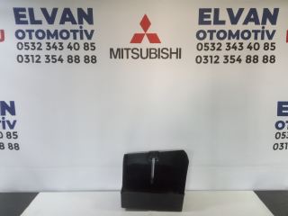 MİTSUBİSHİ L200 (15-19) AKÜ KUTUSU