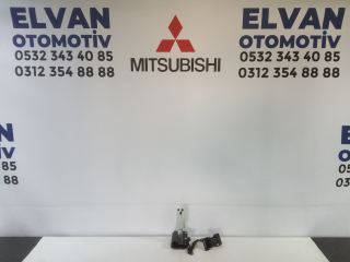 MİTSUBİSHİ L200 (07-14) STEPNE KRİKOSU 4x2