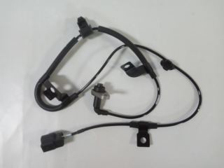 MİTSUBİSHİ L200 (15-19) SOL ARKA ABS SENSÖRÜ