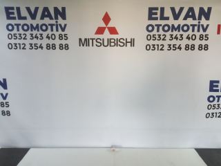 MİTSUBİSHİ L200 (15-19) ÖN ÇAMURLUK SİNYALİ