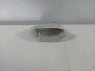 MİTSUBİSHİ L200 (10-14) ÇAMURLUK SİNYALİ