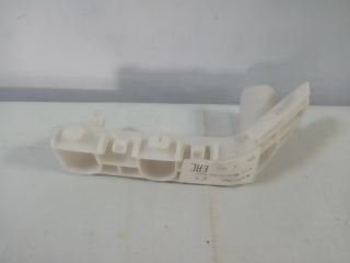 MİTSUBİSHİ L200 (2020) ÖN TAMPON BRAKETİ 