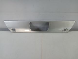 MİTSUBİSHİ PAJERO (08-15) ARKA SİS KAPAĞI STEPNE ÜSTÜ