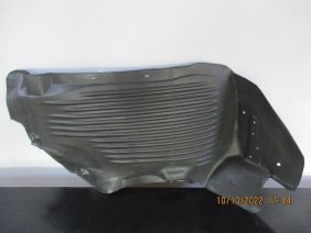 MİTSUBİSHİ L200 (19-23) ÇAMURLUK DAVLUMBAZI ÖNÜN ÖNÜ