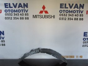 MİTSUBİSHİ L200 (10-14) ÇAMURLUK DAVLUMBAZI ÖNÜN ARKASI SOL