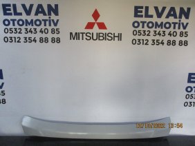 MİTSUBİSHİ OUTLANDER (2018) ARKA TAMPON ALT PLASTİĞİ