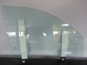 MİTSUBİSHİ L200 (07-14) SAĞ ÖN KAPI CAMI