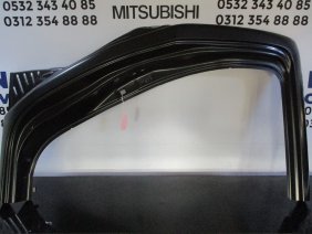 MİTSUBİSHİ L200 (15-19) SAĞ ARKA DİREK SACI