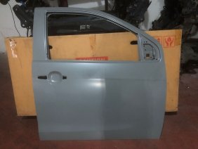 Isuzu D-Max (12-19) Sağ Ön Kapı  (8982688450)